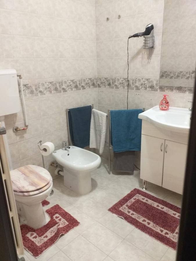 Executive Center Rooms Bari Exterior foto
