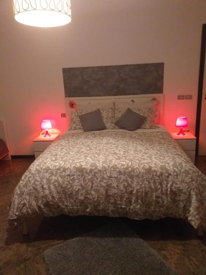 Executive Center Rooms Bari Exterior foto
